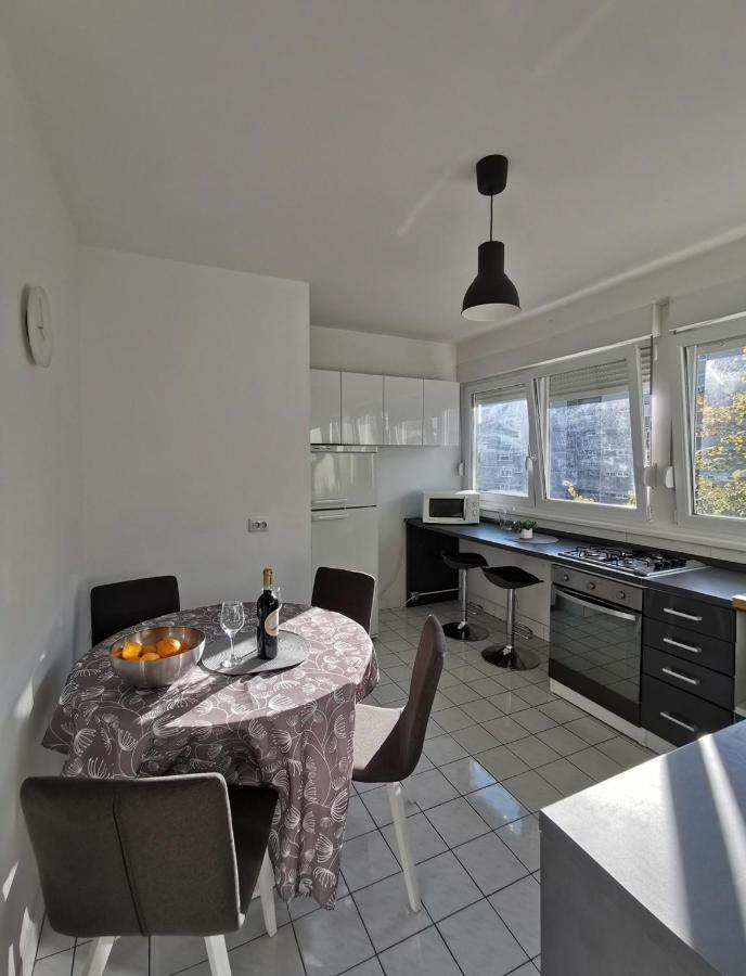 Relax Central Apartment Zagreb Dış mekan fotoğraf