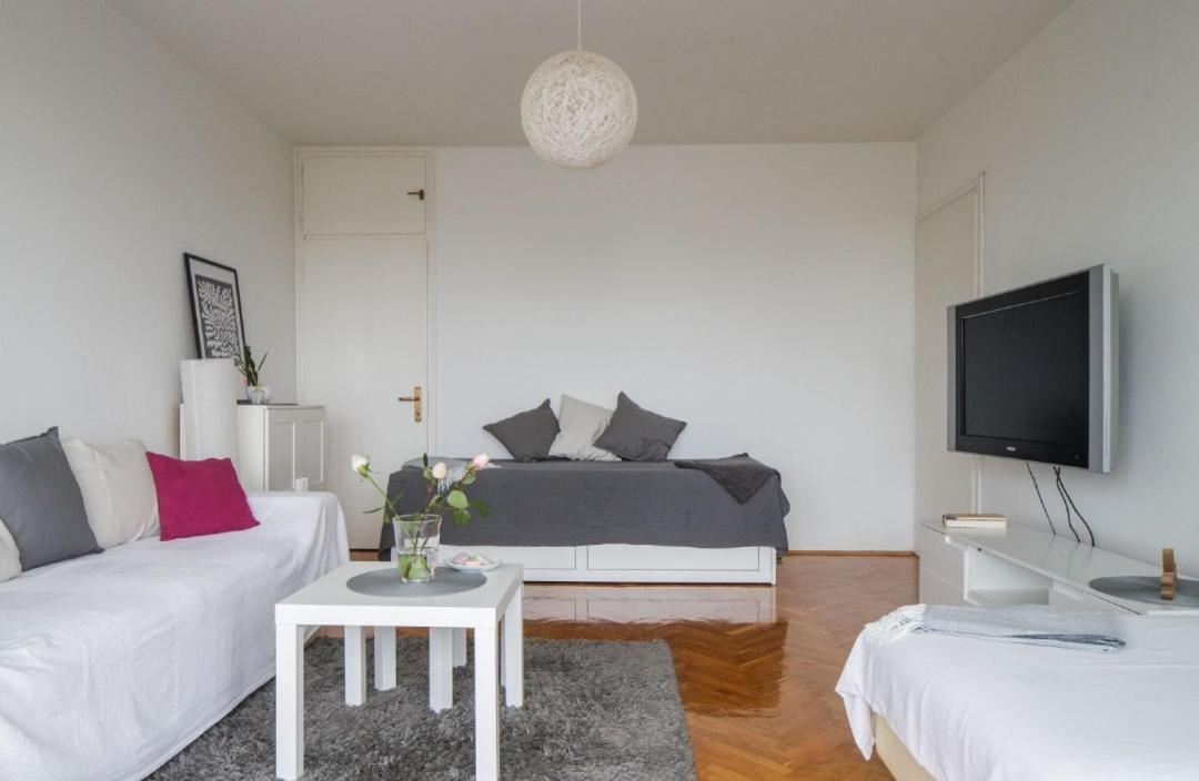 Relax Central Apartment Zagreb Dış mekan fotoğraf