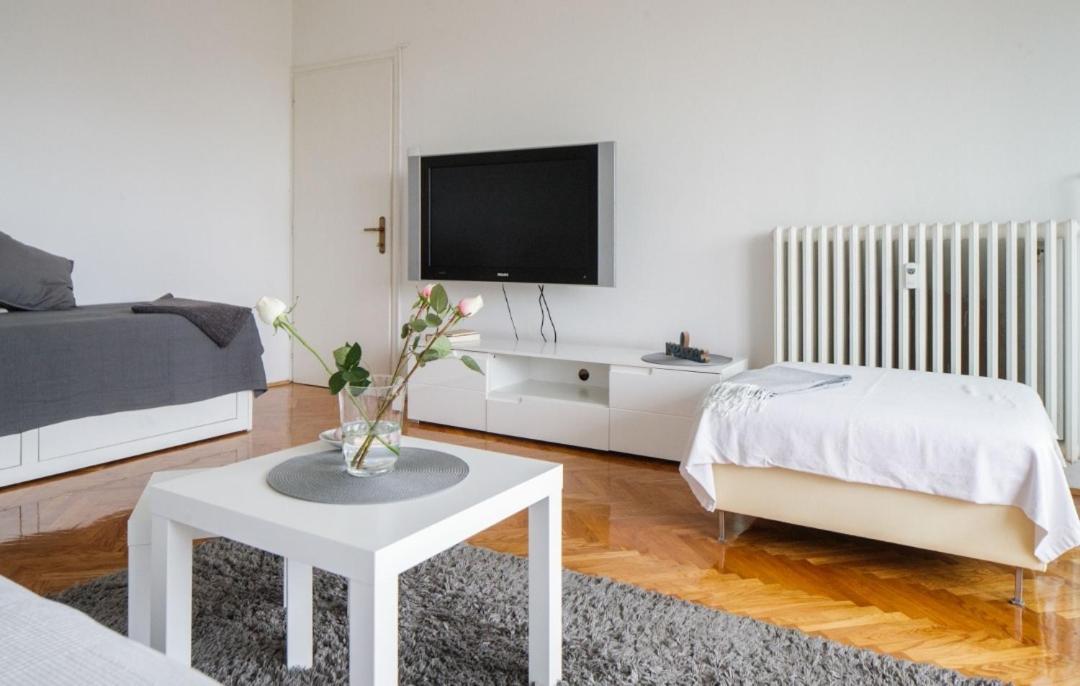 Relax Central Apartment Zagreb Dış mekan fotoğraf